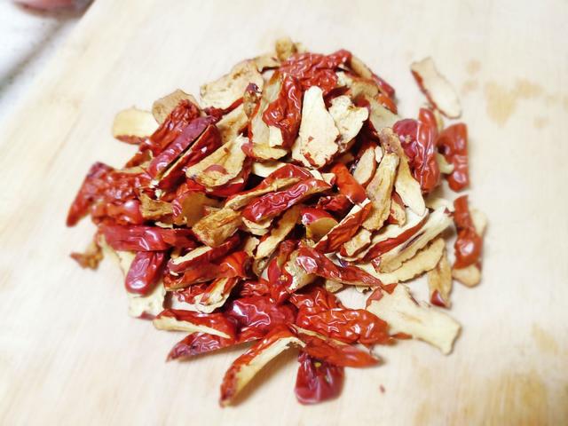 打呼噜的偏方有哪些（鼻塞打鼾什么原因怎么解决）