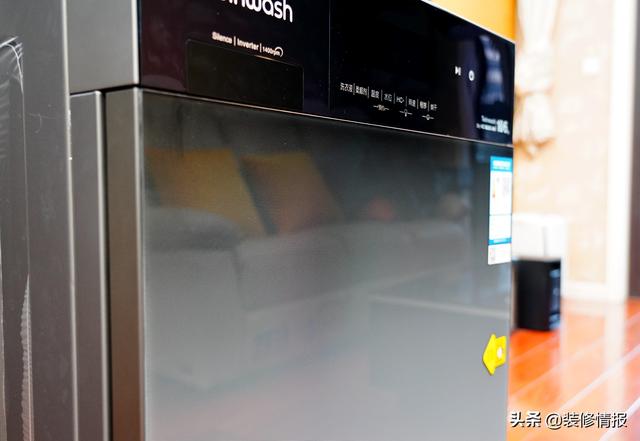洗烘一体选购攻略，不走寻常路的町渥10Kg柜式洗烘一体机使用体验