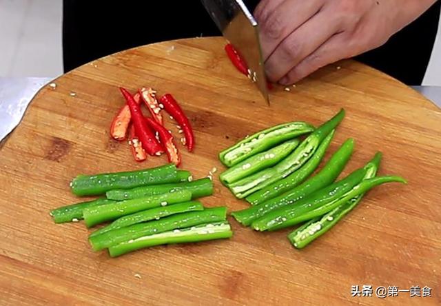 麻鸡怎么做好吃，正宗椒麻鸡的做法与配料