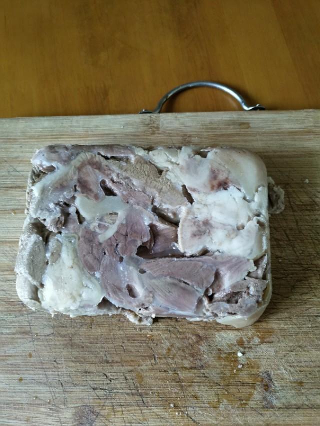 鲜羊肉怎么做好吃，新鲜羊肉怎么做才能最好吃（学饭店做的蒜爆羊肉）