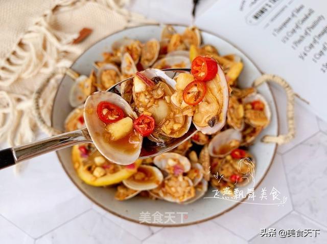 花蛤怎么炒又嫩又香，10分钟上桌鲜美滑嫩