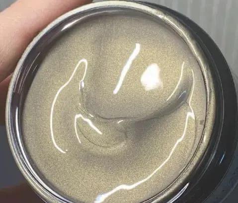 科颜氏白泥面膜的正确使用方法，科颜氏白泥清洁面膜的正确使用（告别油腻，黑头粉刺都给我退）