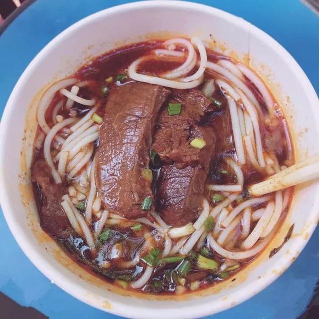 地铁里的美食节目叫什么名字，《乡厨》第一集播出