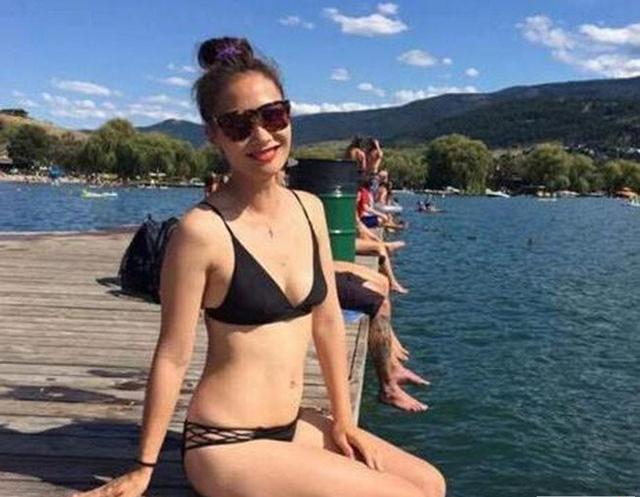 李嘉欣年轻颜值巅峰，李嘉欣惊鸿美图（李嘉欣性感写真照）