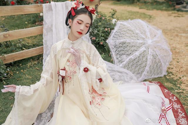 凤凰裙汉服怎么穿，这条裙子很特别