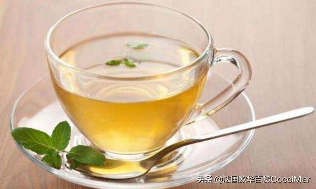快速去除衣服上的污渍的小妙招，衣服上各种污渍如何去除