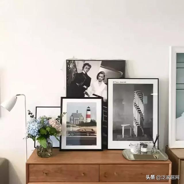 挂画怎么挂墙上最好，聪明人的挂画方式