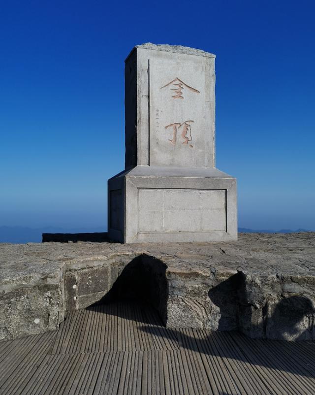 武功山旅游攻略，武功山旅游攻略一日游（江西武功山\u0026仙凤三宝亲子游记）