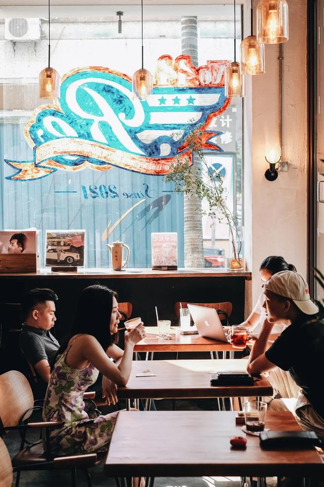 土溪镇特色餐饮有哪些品种，洛溪新开社区餐吧