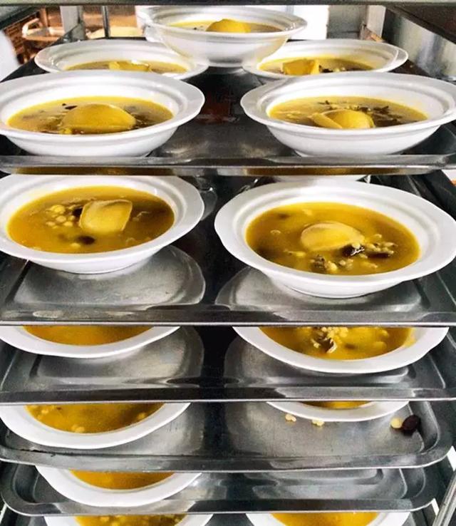 年夜饭菜单吉祥菜名，年夜饭寓意吉祥凉菜菜名大全（6样“吉祥菜”记得摆上桌）