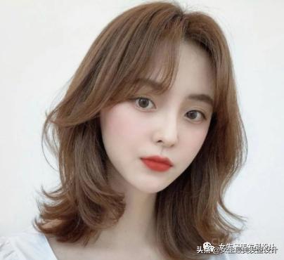 优雅女性发型图，不要选大背头、大妈卷