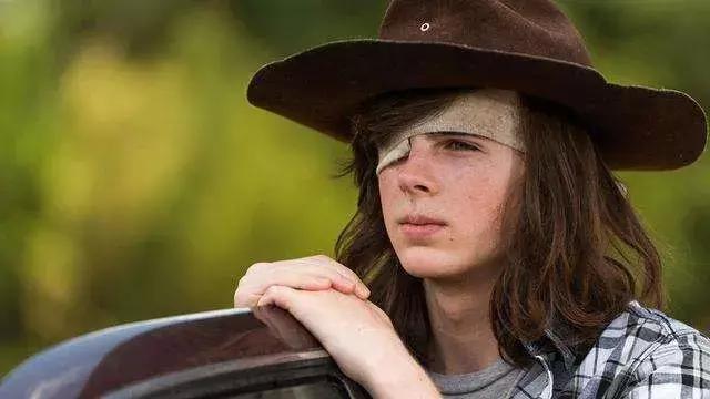 行尸走肉第十一季最后boss，行尸走肉第十季开战