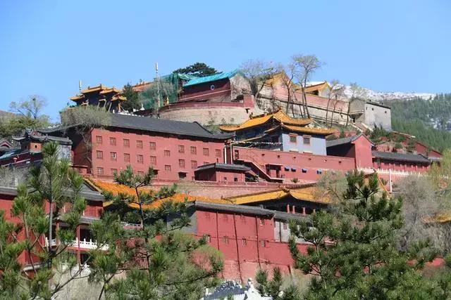 山西五台山旅游攻略，五台山景区游玩攻略（山西旅游攻略：五台山深度体验）