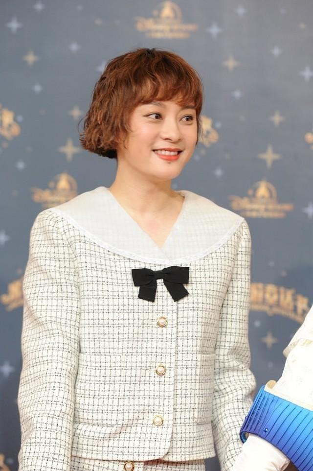 孙俪的各种短发发型，留短发很美的6位女星