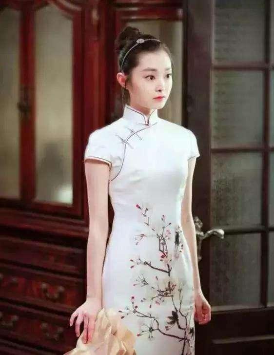旗袍的裁剪方法教程，教你用最简单的方法制图