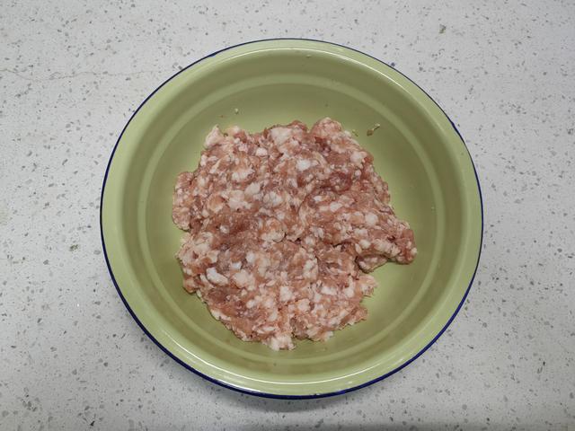 猪肉丸子怎么炸，炸肉丸子怎么炸的又软又香