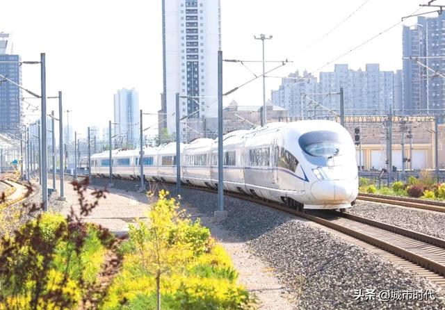 辽宁省地级市和县级市排名，2022年辽宁各市GDP排行榜