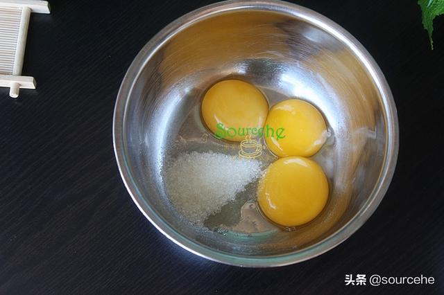 教你怎样做蛋糕，戚风蛋糕怎么做又软又蓬松