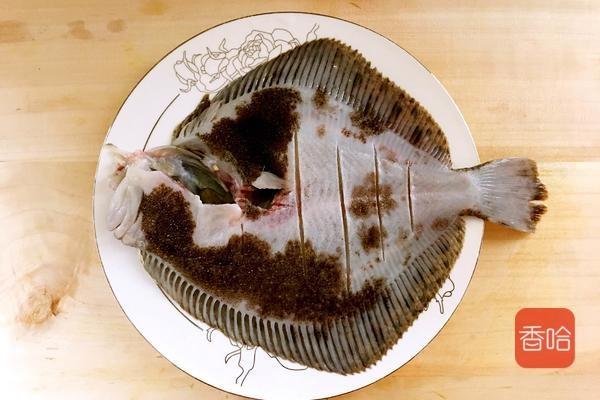 多宝鱼怎么做才好吃，多宝鱼该怎么做才好吃（年夜饭这样做也太好吃了吧）