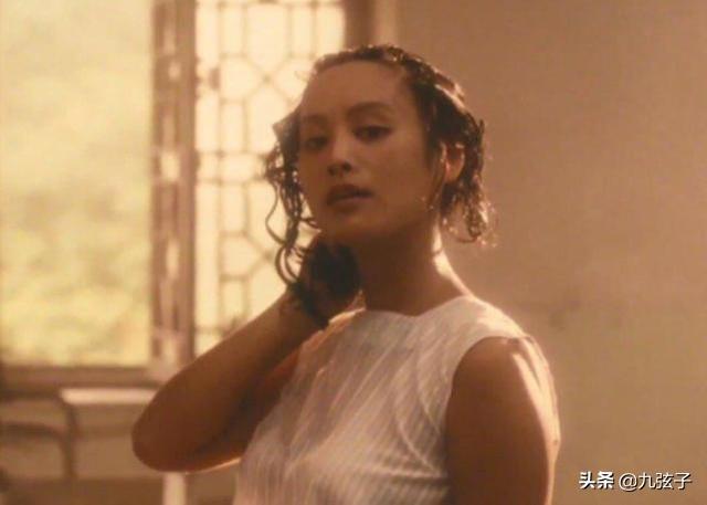 宁静回忆剃光头事件，49岁宁静拍猪饲料广告