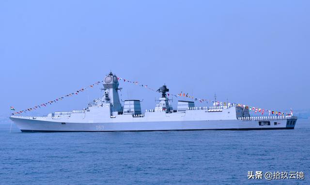052c和金刚级驱逐舰哪个厉害，加尔各答级驱逐舰相当于当年的052B