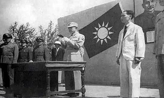 50年郑洞国去中南海赴宴，50年郑洞国去中南海赴宴