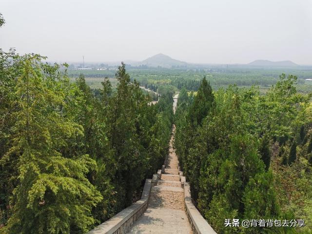 济宁旅游景点大全，济宁周围的旅游景点大全推荐一下（三孔、微山湖、两孟、水泊梁山……）