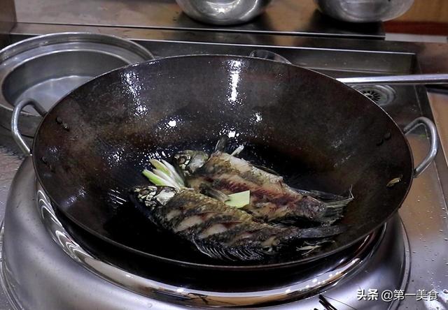 清炖豆腐的做法，清炖白豆腐汤（白菜炖豆腐汤怎么做才好喝）