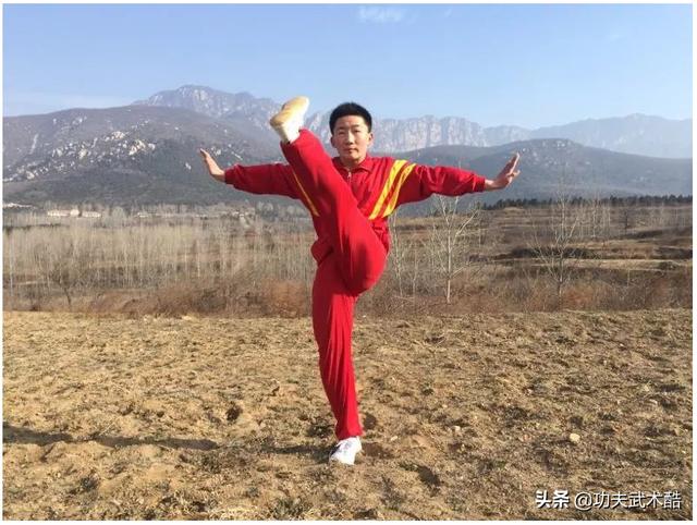 少林武术基本功，少林武术基本功大全（想当少林功夫一代宗师要几步）