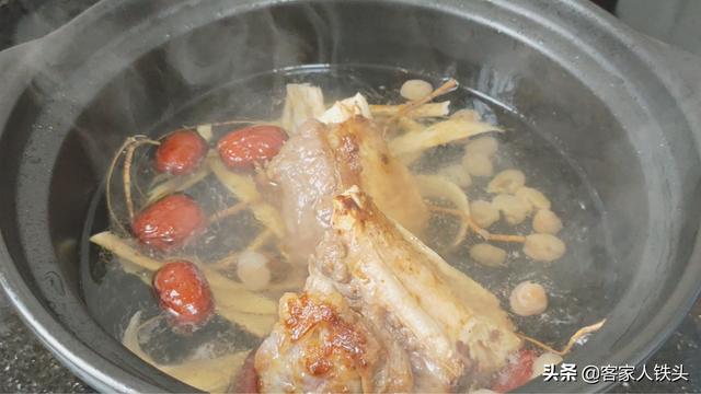 牛排怎么烧好吃，你知道的牛排这样做才好吃（牛排鲜嫩入味不塞牙）