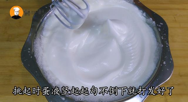 老式纸杯蛋糕的做法及配方，童年经典纸杯蛋糕做法