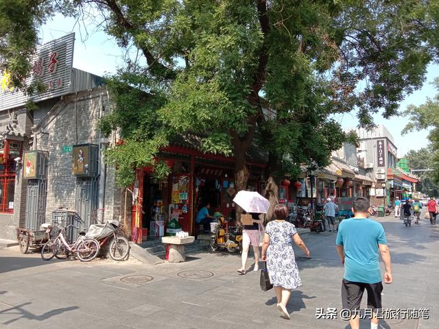 北京小吃一条街，北京有名的便宜小吃街推荐（在北京竟然能一条街吃遍全世界）