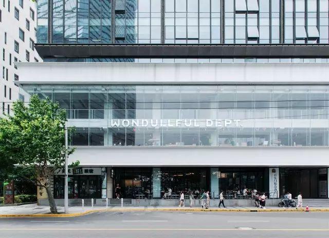 上海最好玩的地方，上海必须去玩的地方有哪些（去上海十个必打卡地）