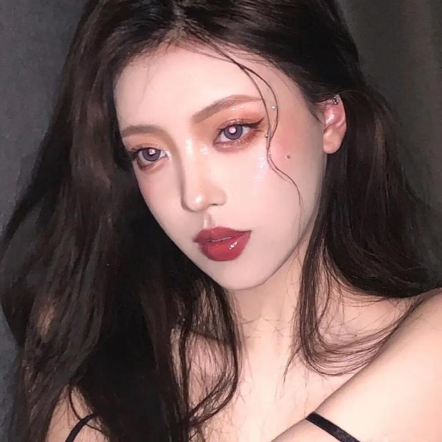 超酷超拽的女生头像，超酷霸气女生头像