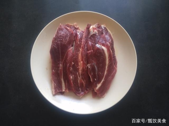 牛肉丸的制作方法，如何做出来的牛肉丸好吃（家庭版制作Q弹的牛肉丸）