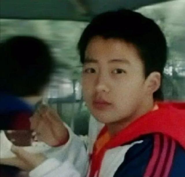 郭麒麟亲妈去哪里了，郭麒麟生母胡中惠长啥样
