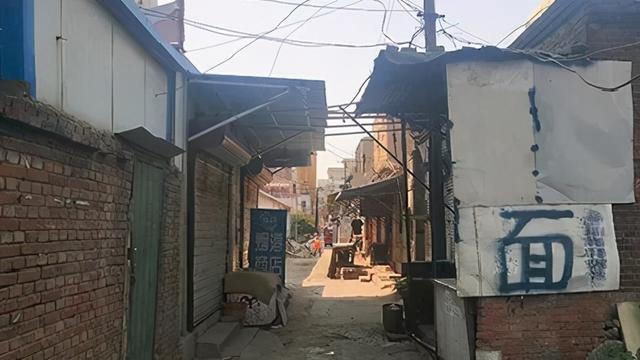 新世界阳光花园，新世界阳光花园房价（厦门繁华路口的8万㎡大楼）
