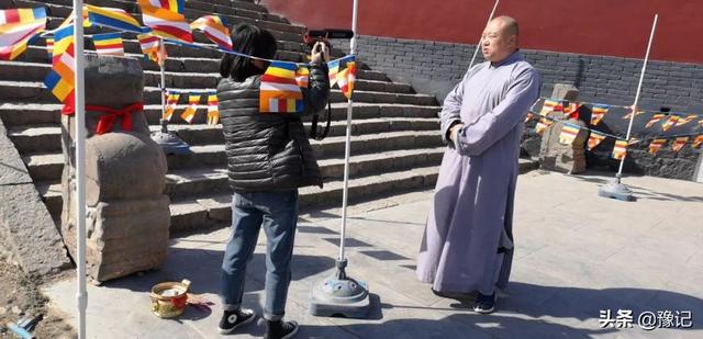 湖南深山发现一个怪泉，深山古寺突现凤凰鸣