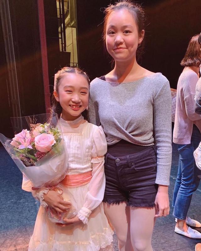 刘銮雄女儿18岁生日照曝光，刘銮雄18岁女儿首晒父女合照