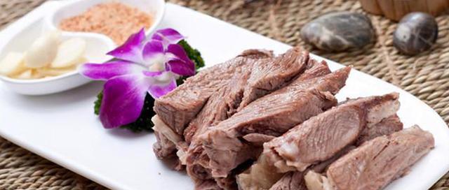 糖尿病能吃羊肉汤吗(糖尿病能吃羊肉炖萝卜吗)