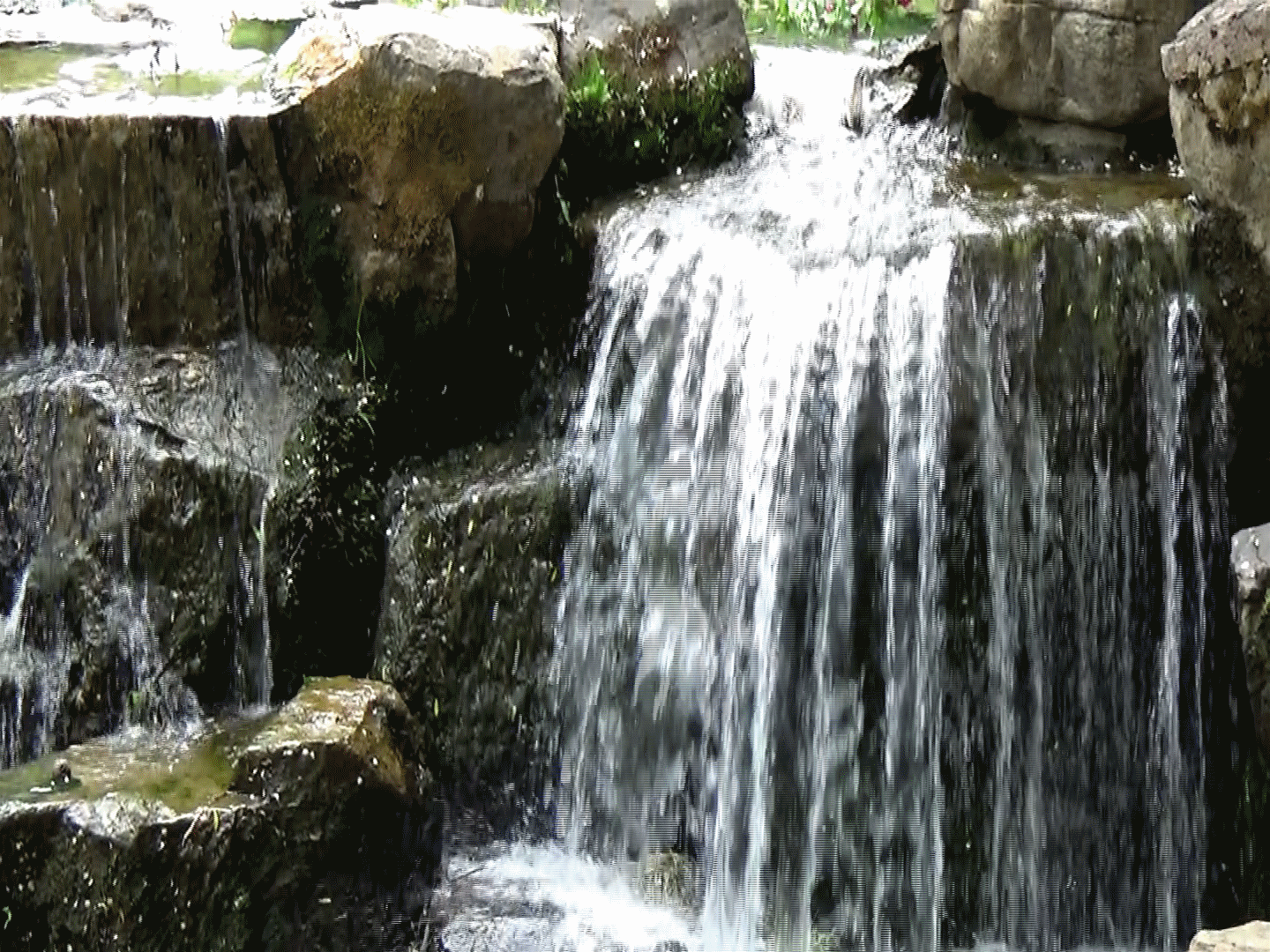 怎么制作一个闪图，如何制作QQ闪图