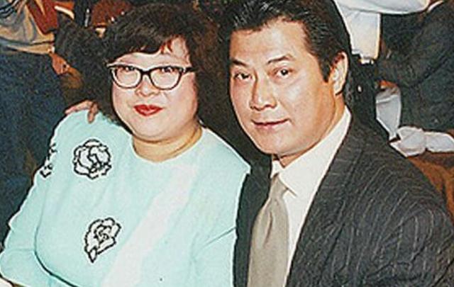 邓光荣为沈殿霞出头被人枪指头，2001年邓光荣晨跑被砍