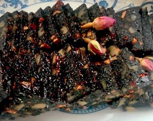 东阿阿胶桃花姬，阿胶和桃花姬有什么区别（仿制“东阿阿胶”“桃花姬”手提袋）