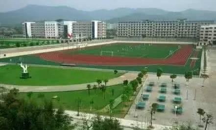 江西省南康中学，江西50个重点中学排名