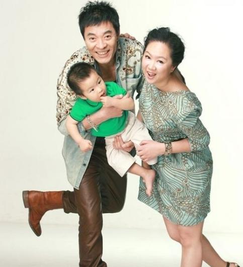 抛弃小23岁杨若兮，刘威现况（被大23岁刘威抛弃后）