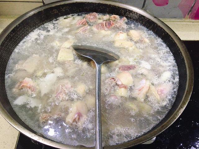 夏天吃鸭肉上火吗，比牛肉羊肉强