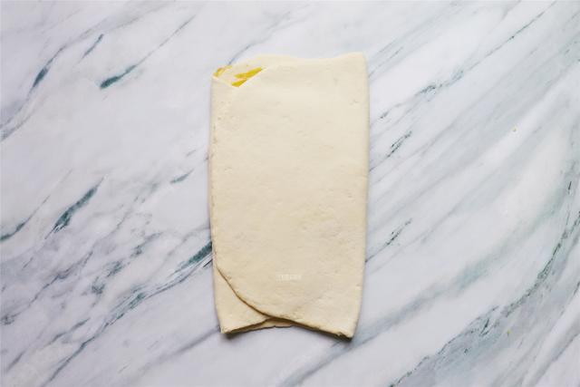 千层饼怎么做的，千层饼做法起层酥脆有秘诀（千层饼你这么做，不怕你不上瘾）