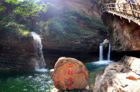 陕西安康桃花景区，桃花谷风景区