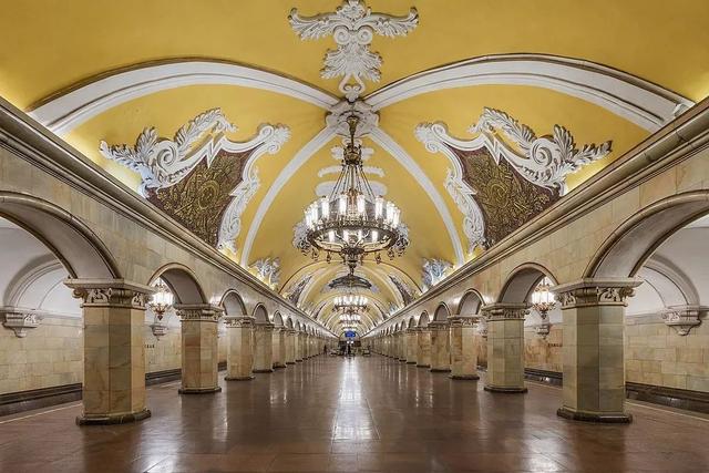 莫斯科地铁在哪里，不仅仅只是交通工具