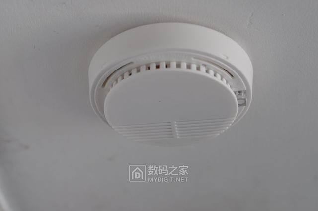 小型太阳能发电系统，家用太阳能发电系统介绍（看看无良公司是如何欺骗农户的）